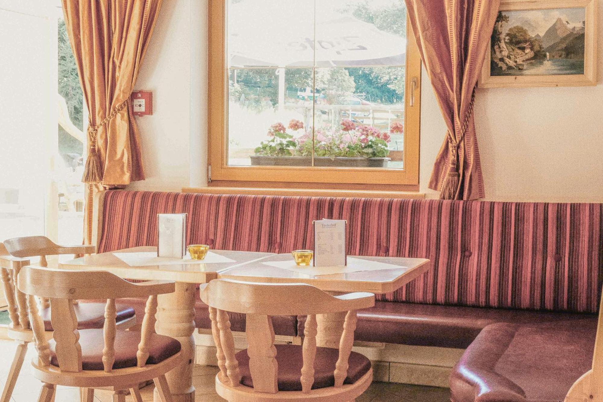 Alpenhotel Tirolerhof ゲルロス エクステリア 写真